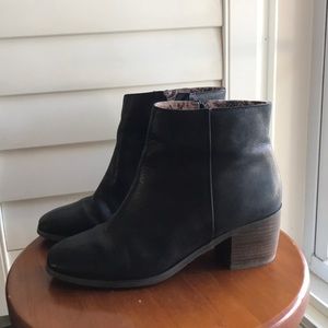 Lucky Brand booties